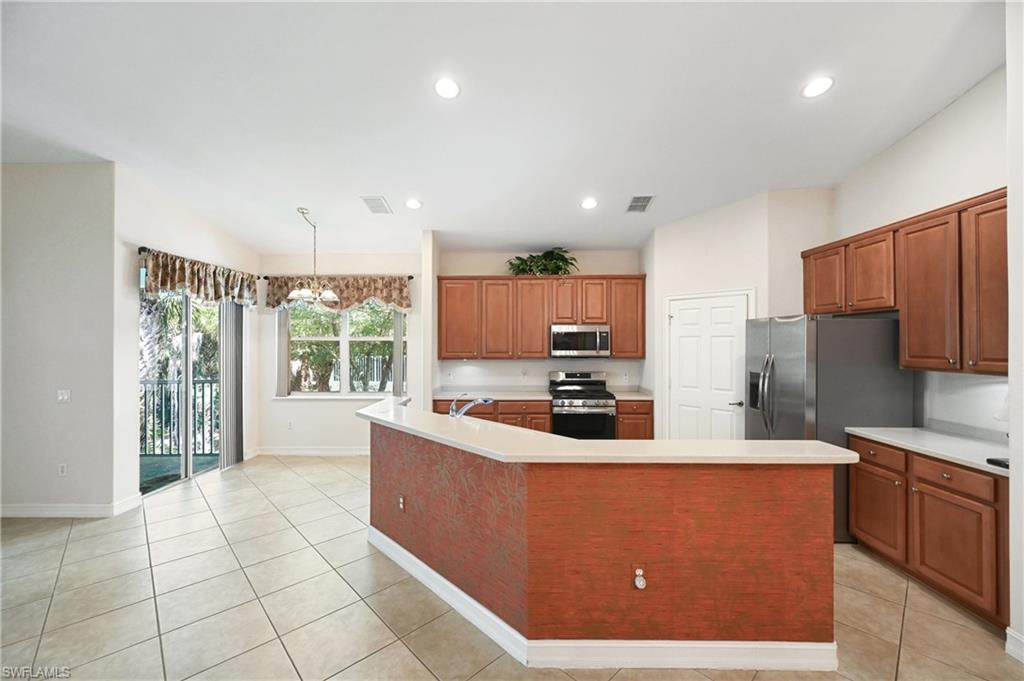 1626 Tarpon Bay DR S 202 photo 8