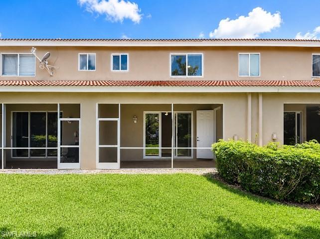 9575 Roundstone CIR photo 6
