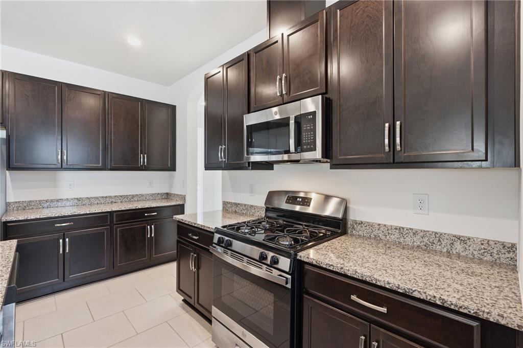 15876 Mulrion BLVD photo 9