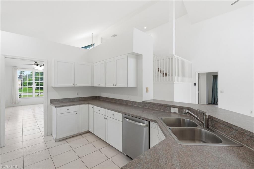 17841 Bermuda Dunes DR photo 13