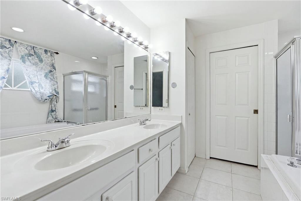 17841 Bermuda Dunes DR photo 22