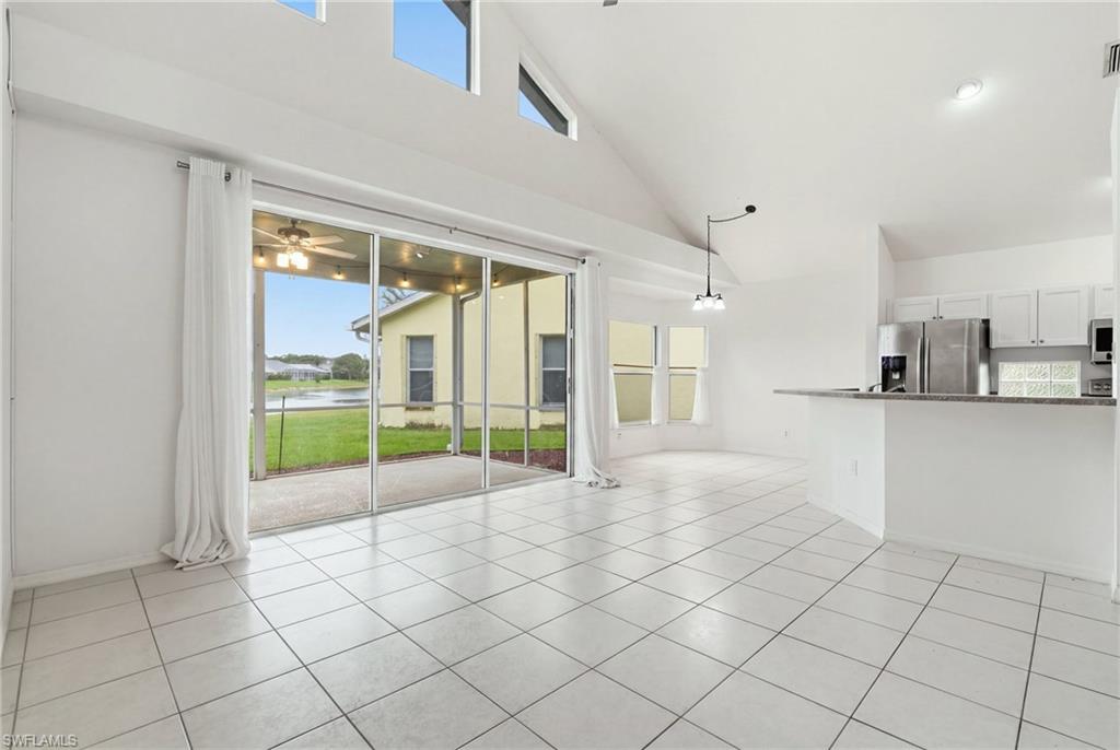 17841 Bermuda Dunes DR photo 9