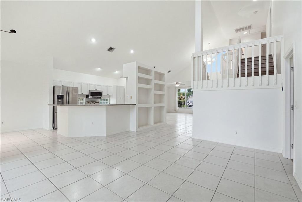 17841 Bermuda Dunes DR photo 8