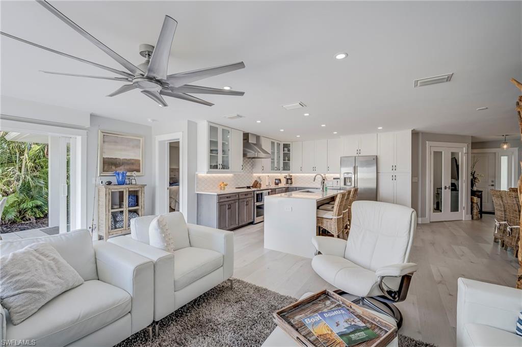 5204 Tower DR photo 13