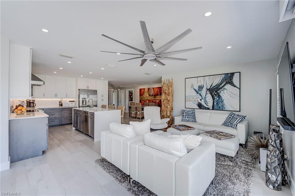 5204 Tower DR photo 12