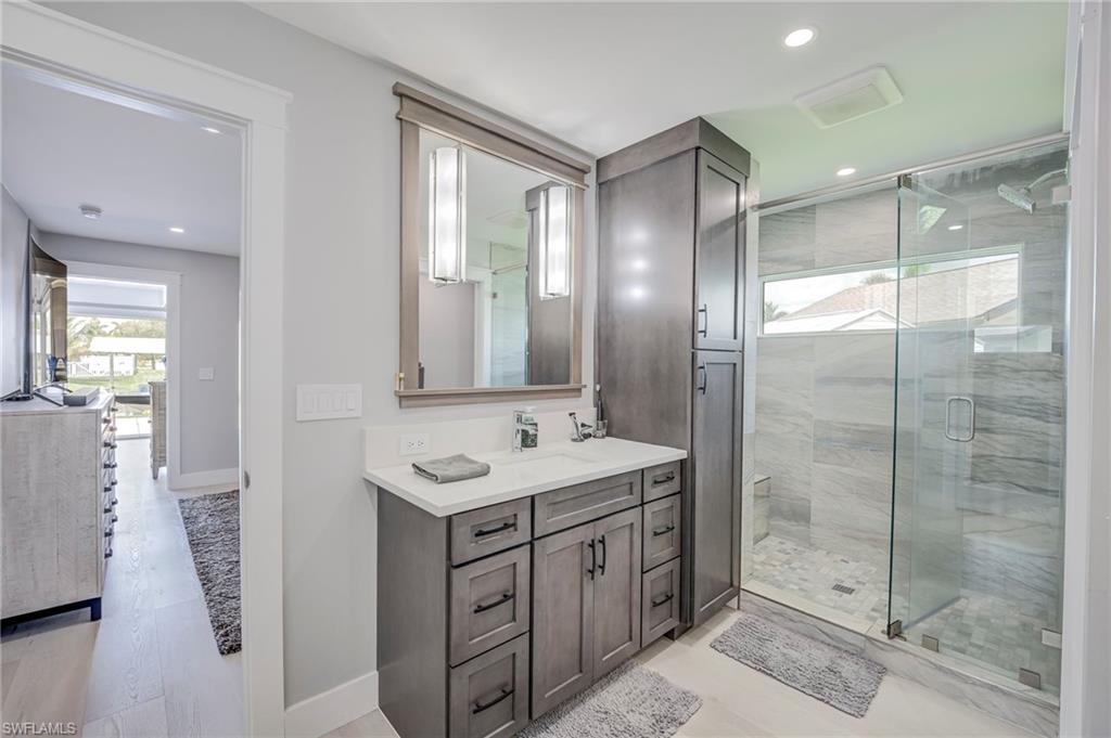 5204 Tower DR photo 20