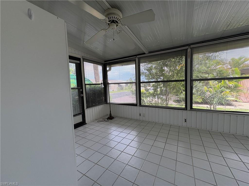 7 Oceans BLVD 7 photo 13