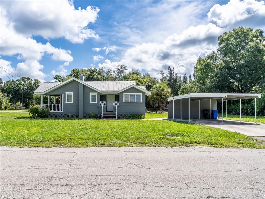 3802 Seminole AVE