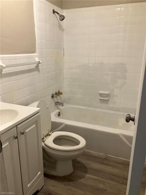 2643-2651 Lafayette ST 2651