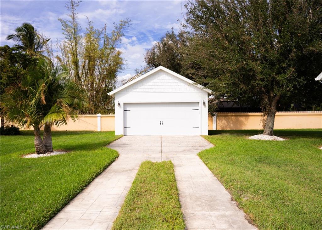 295 Destiny CIR photo 13