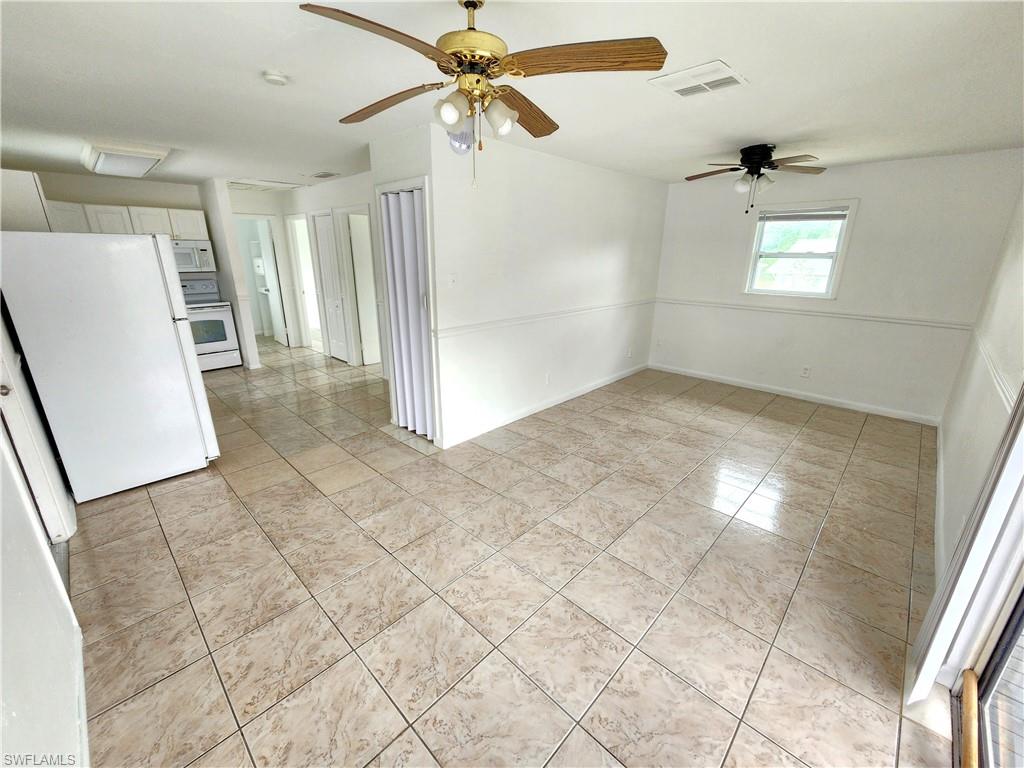 1480/1482 Lura AVE photo 8