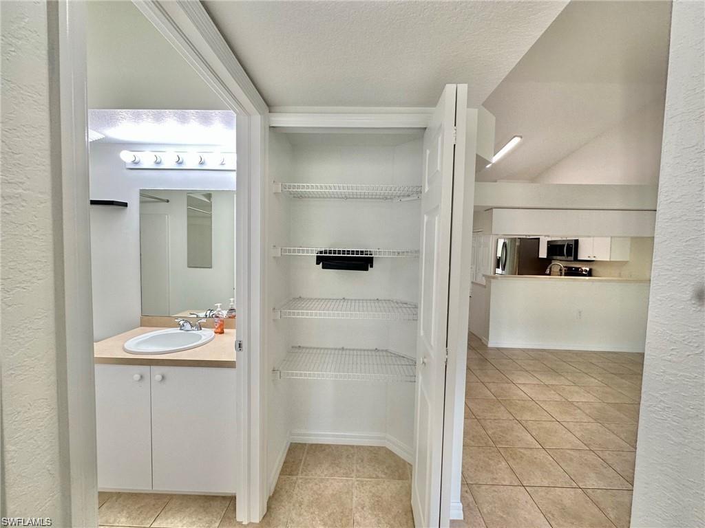 25735 Lake Amelia WAY 203 photo 19