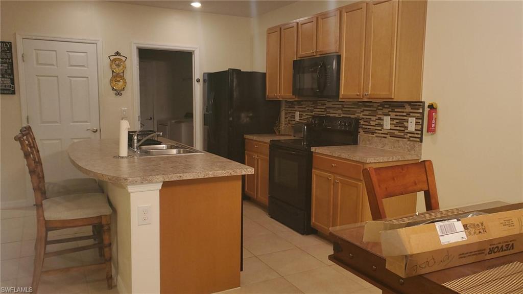 10709 Crossback LN photo 6