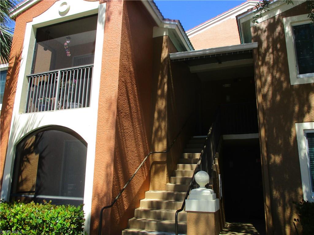 End unit, Front Entry
