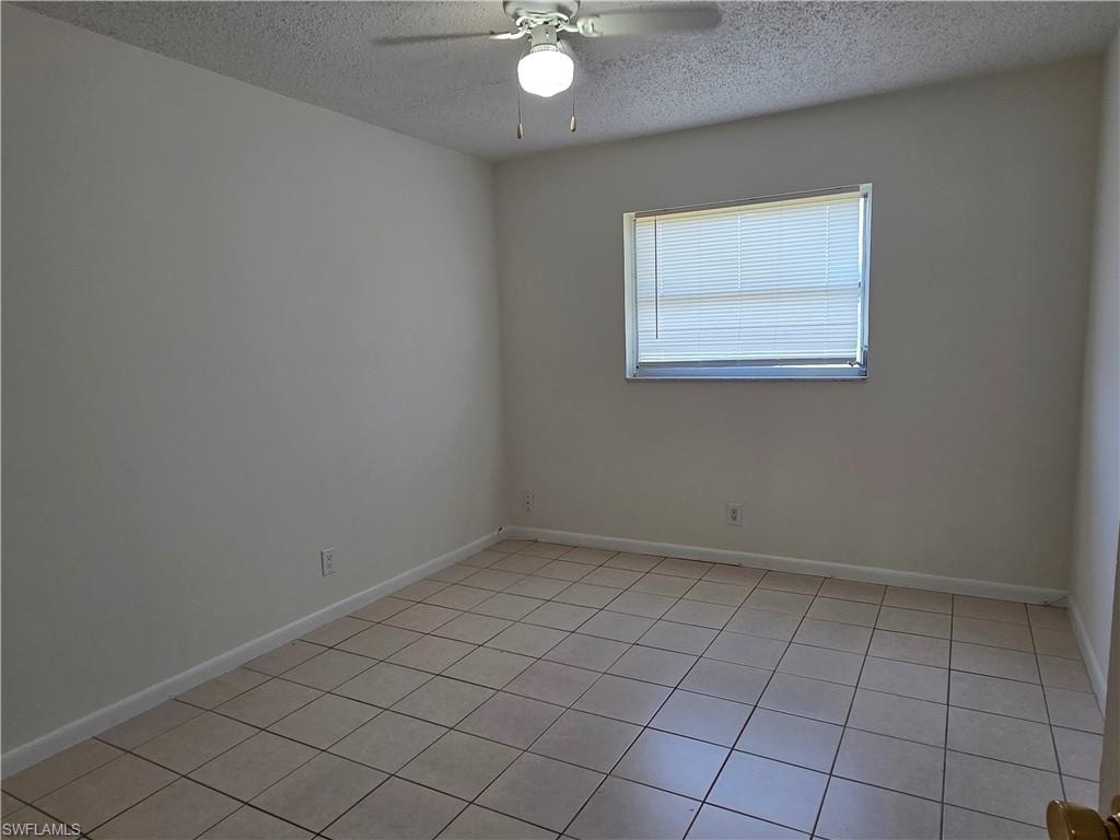 1107 S Loop BLVD photo 13