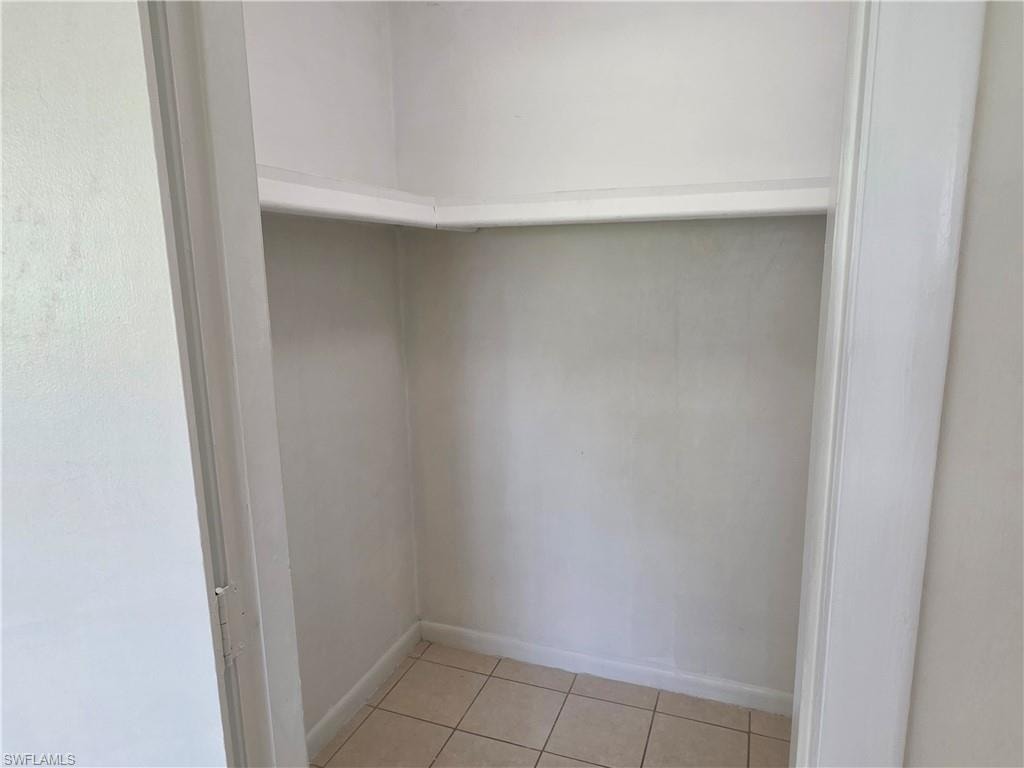 1107 S Loop BLVD photo 14