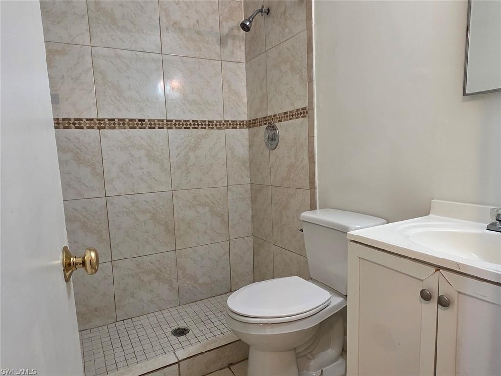 1107 S Loop BLVD photo 8