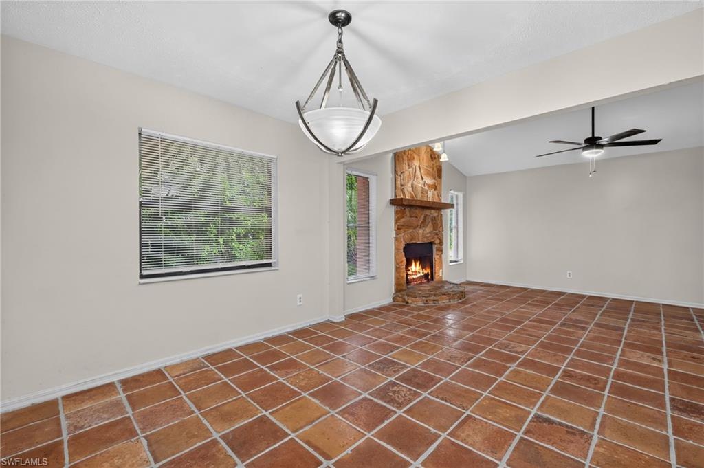 17565 Lee RD photo 10