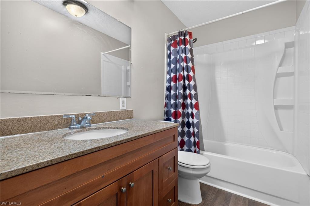 17565 Lee RD photo 18
