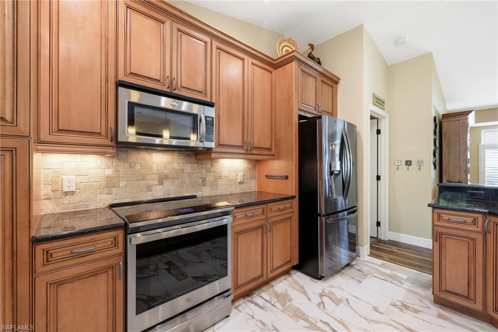 6037 Birnam Wood LN photo 14