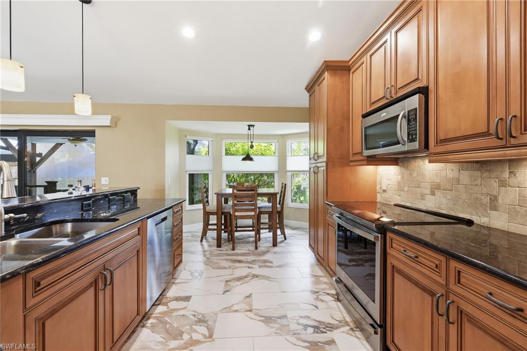 6037 Birnam Wood LN photo 15
