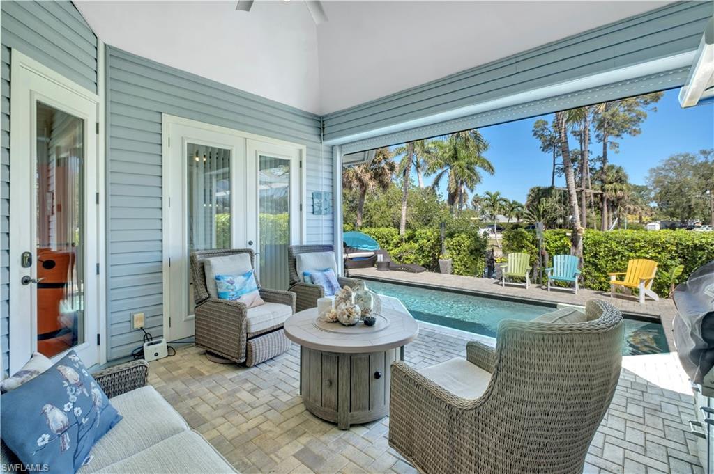 3005 Coco AVE photo 8