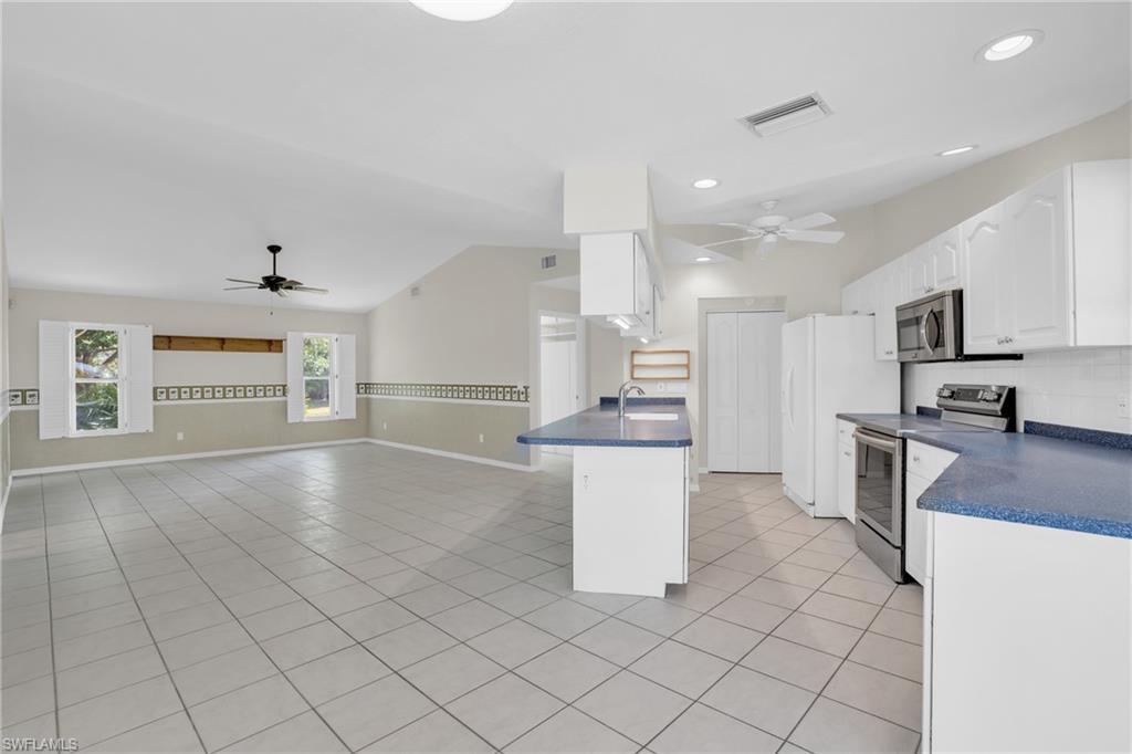 131 Ceyenne ST photo 16