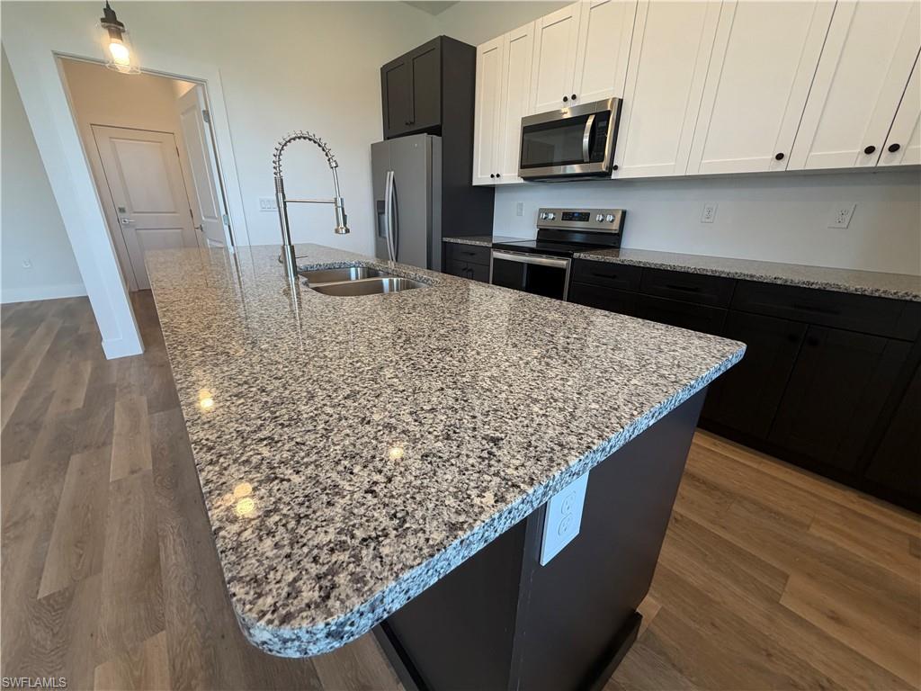 336 SW 31st PL