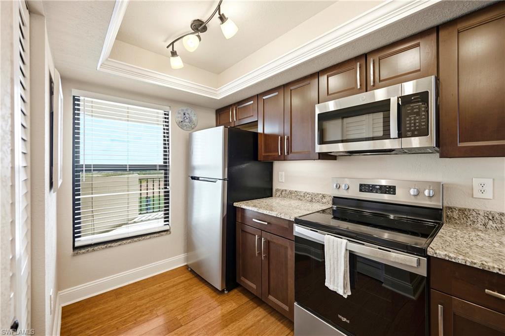 7650 Estero BLVD 804 photo 7