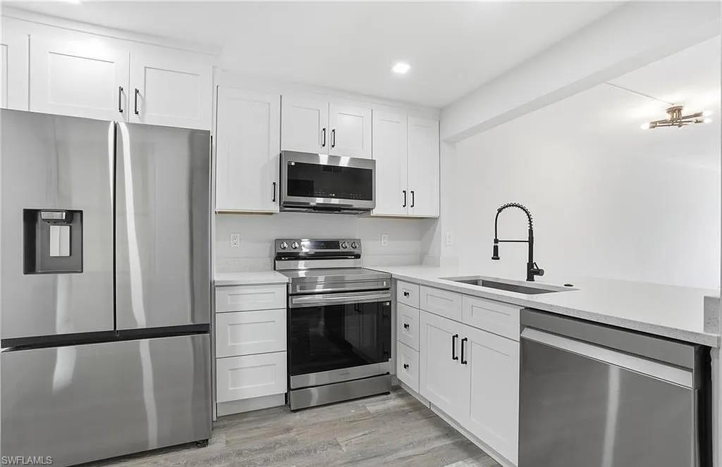 1085 Forest Lakes DR 8102 photo 12