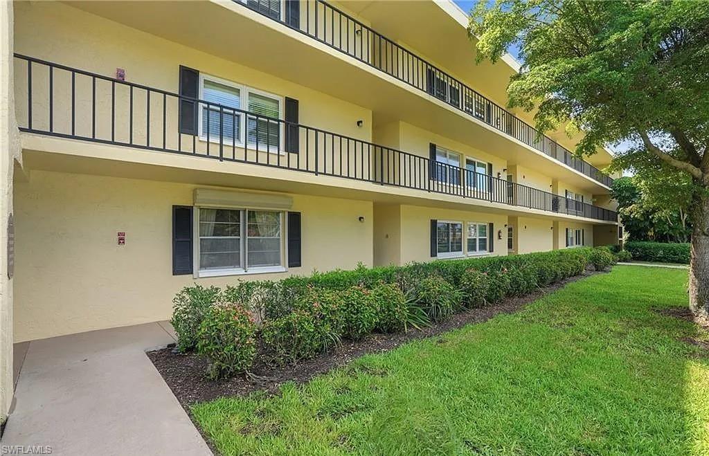 1085 Forest Lakes DR 8102