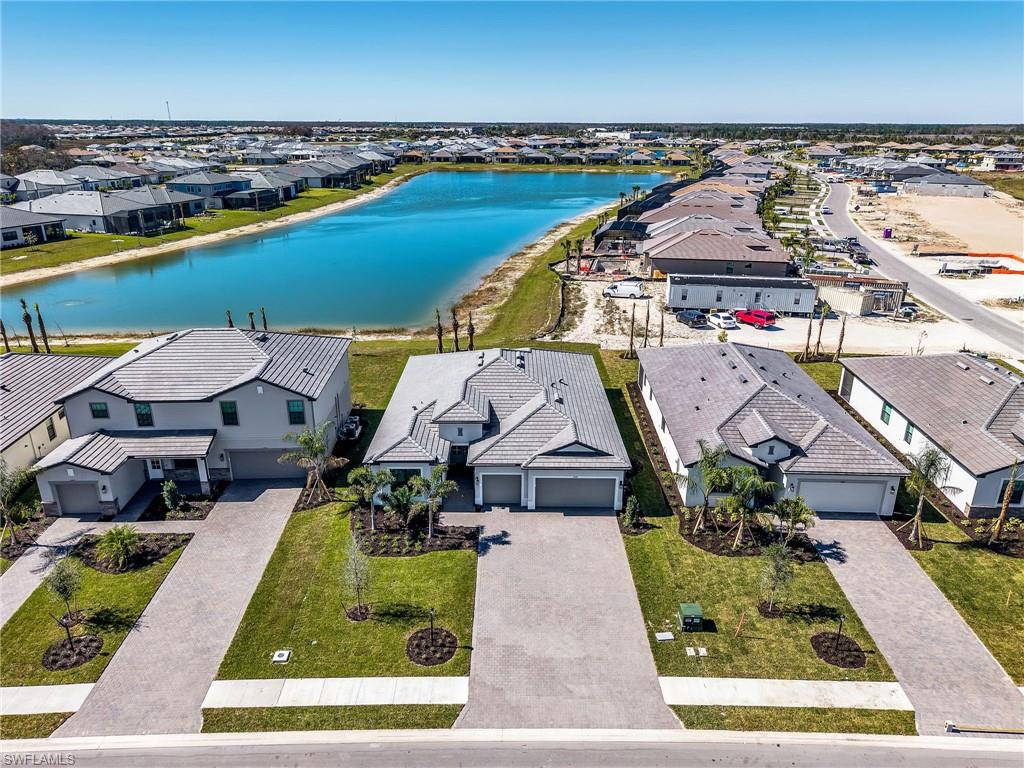 21143 Verawood LOOP