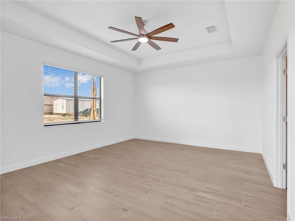 21143 Verawood LOOP photo 16
