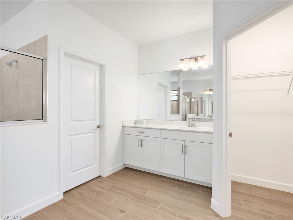 21143 Verawood LOOP photo 20