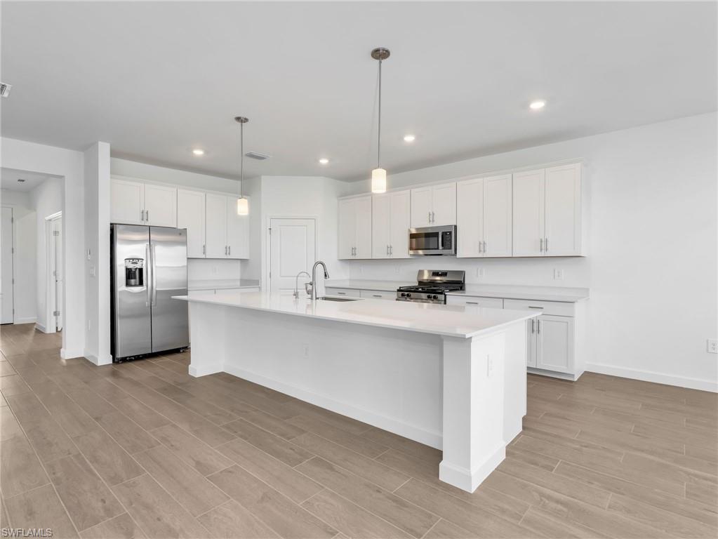 21143 Verawood LOOP photo 10