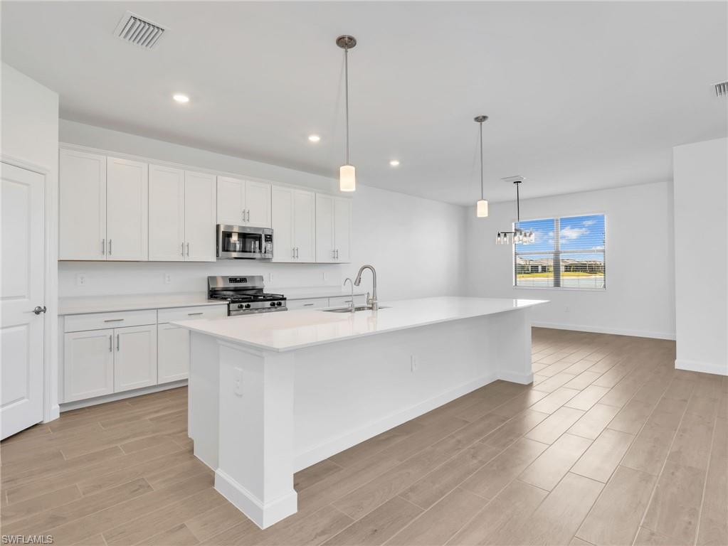 21143 Verawood LOOP photo 11