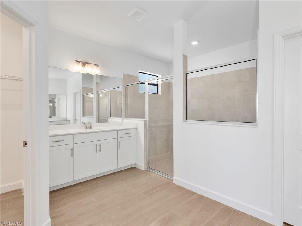21143 Verawood LOOP photo 19