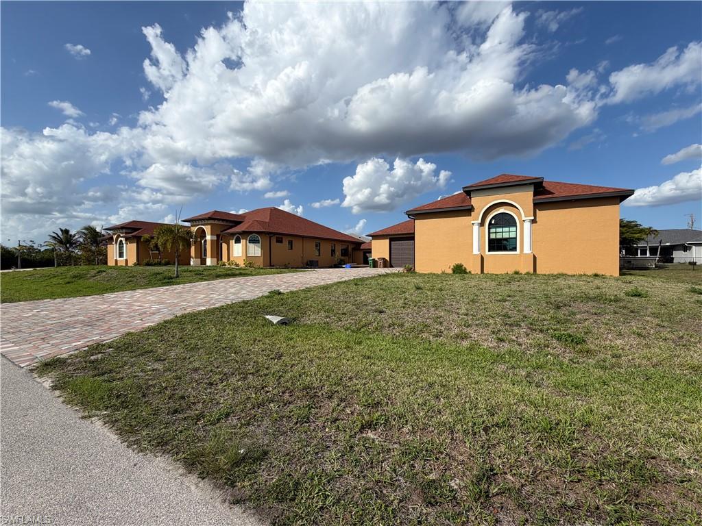 2633 NW 24th ST