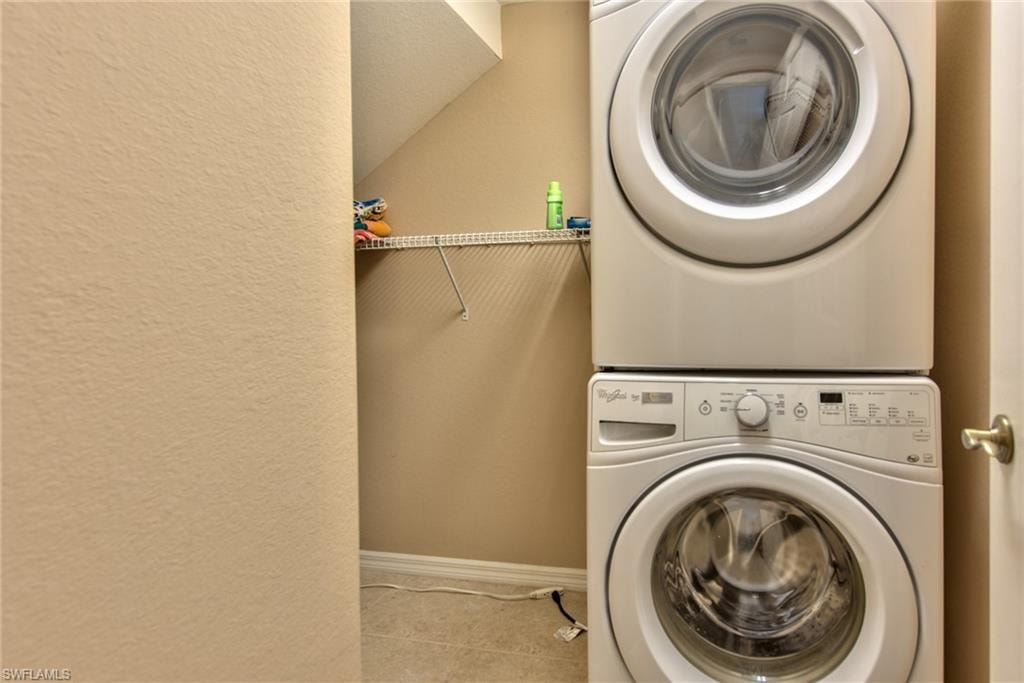 20081 Seagrove ST 902 photo 19
