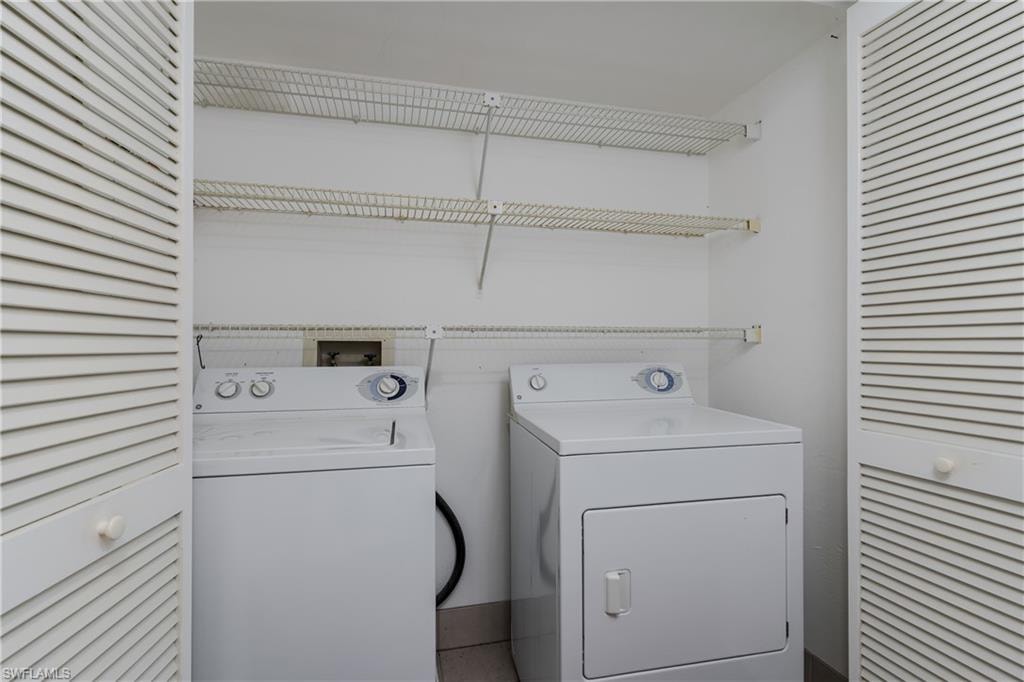 1733 Courtyard WAY B103 photo 22