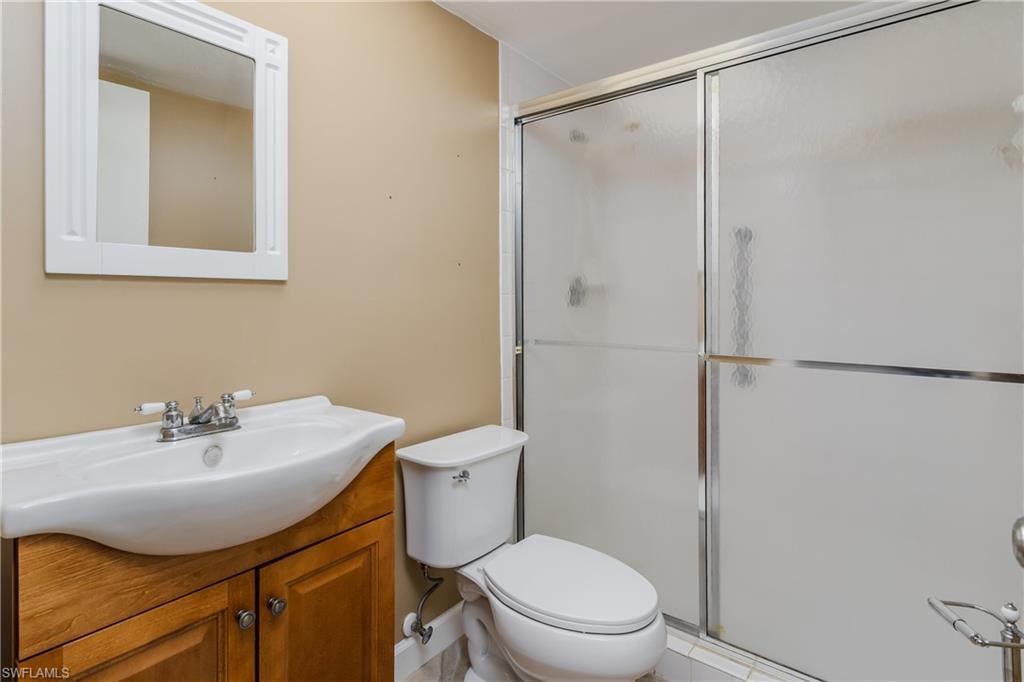 1733 Courtyard WAY B103 photo 14
