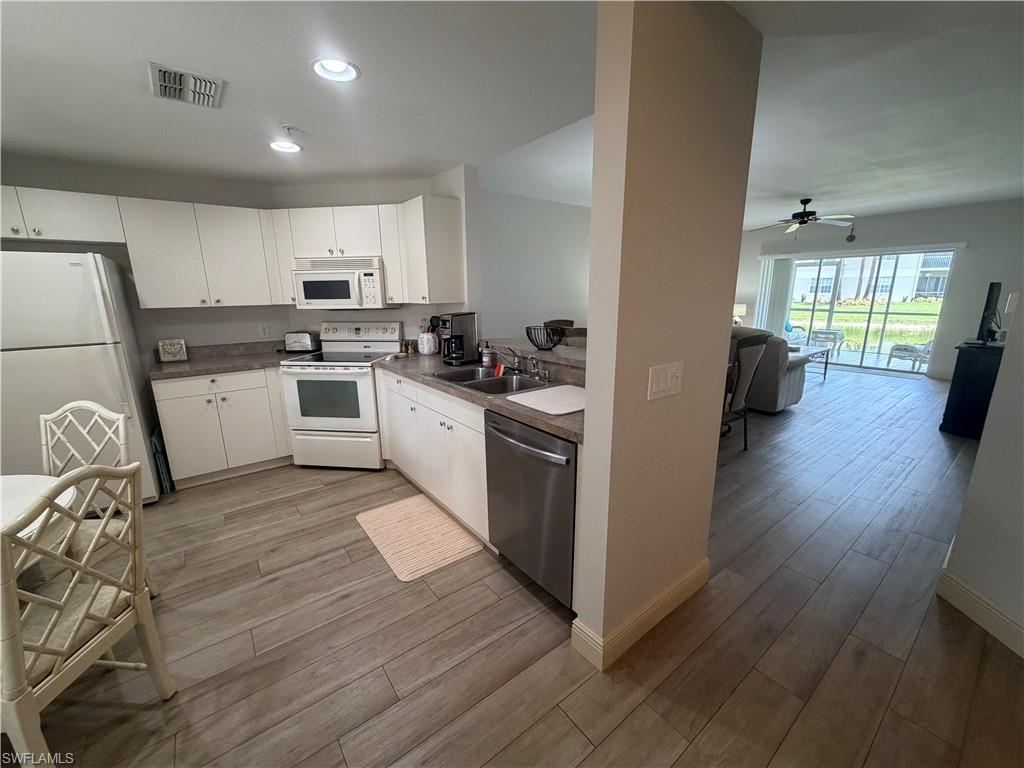 3009 Driftwood WAY 2803
