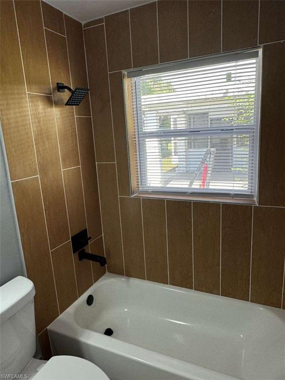 2839/2841 Evans AVE photo 22