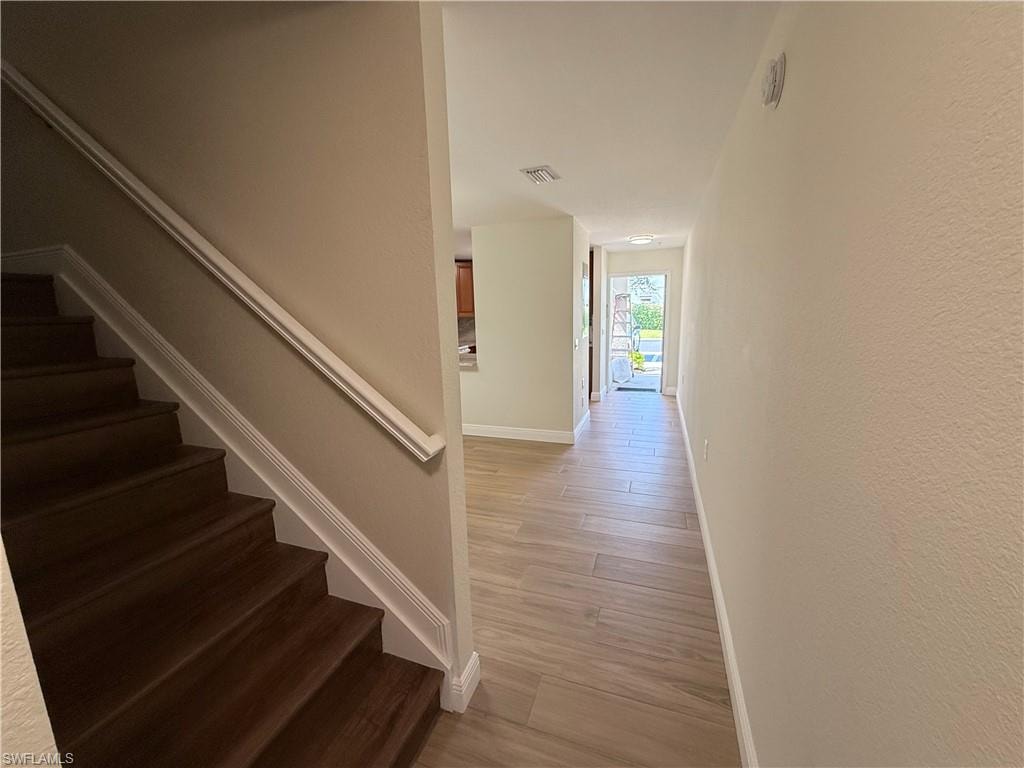 9051 Gervais CIR 1508 photo 14
