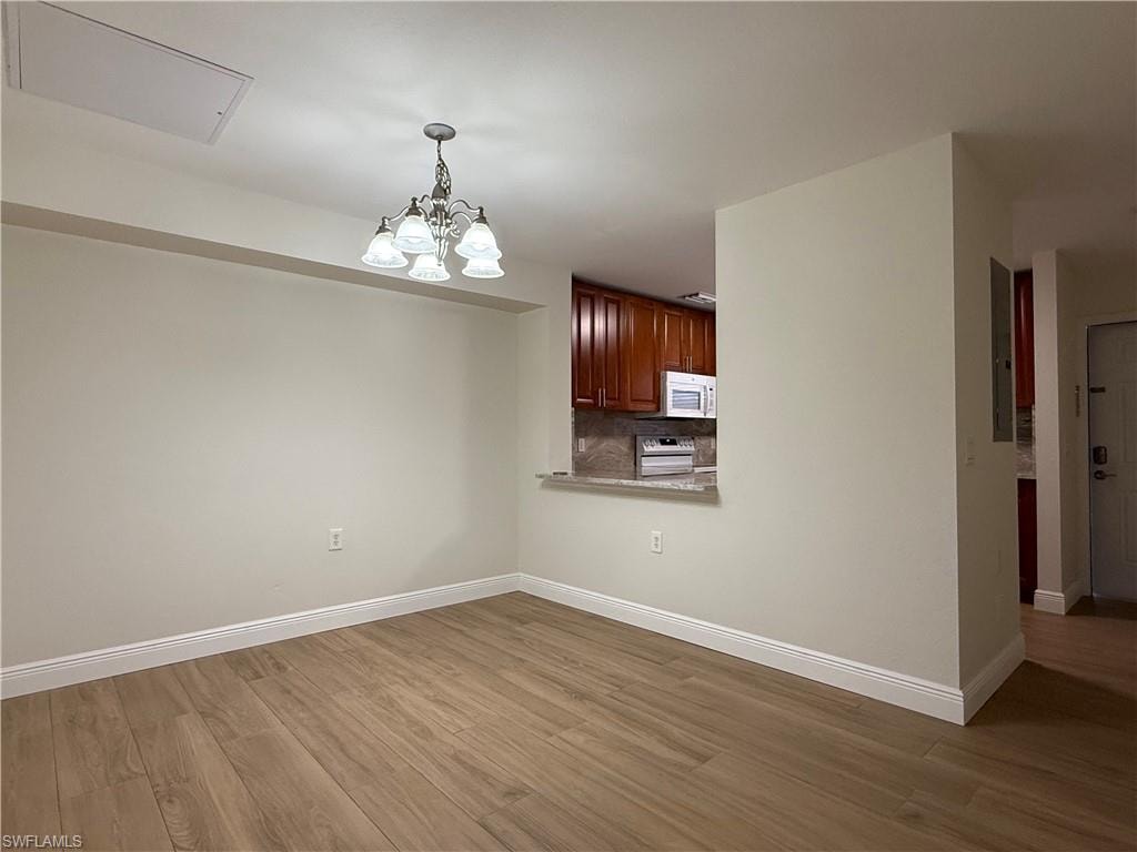 9051 Gervais CIR 1508 photo 8
