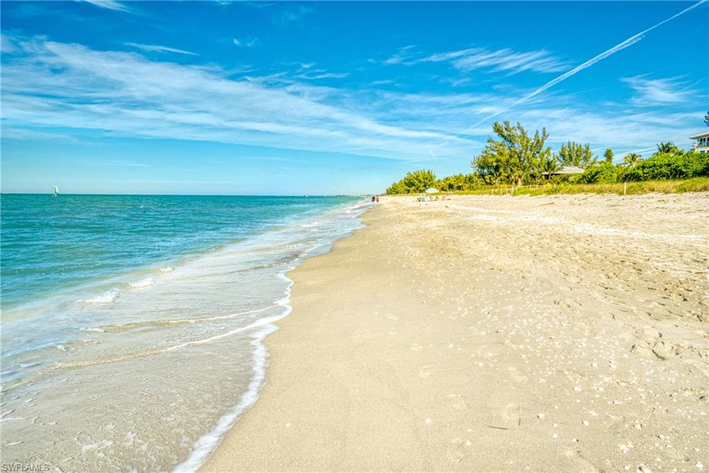 15411 Captiva DR 3B photo 22