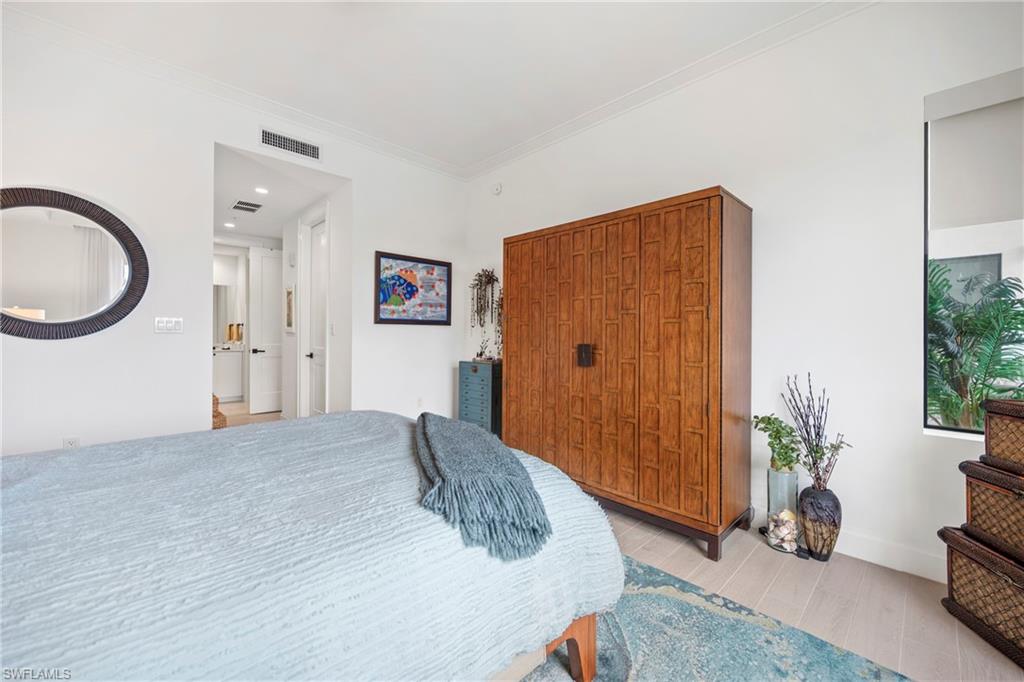 1111 Central AVE 403 photo 21