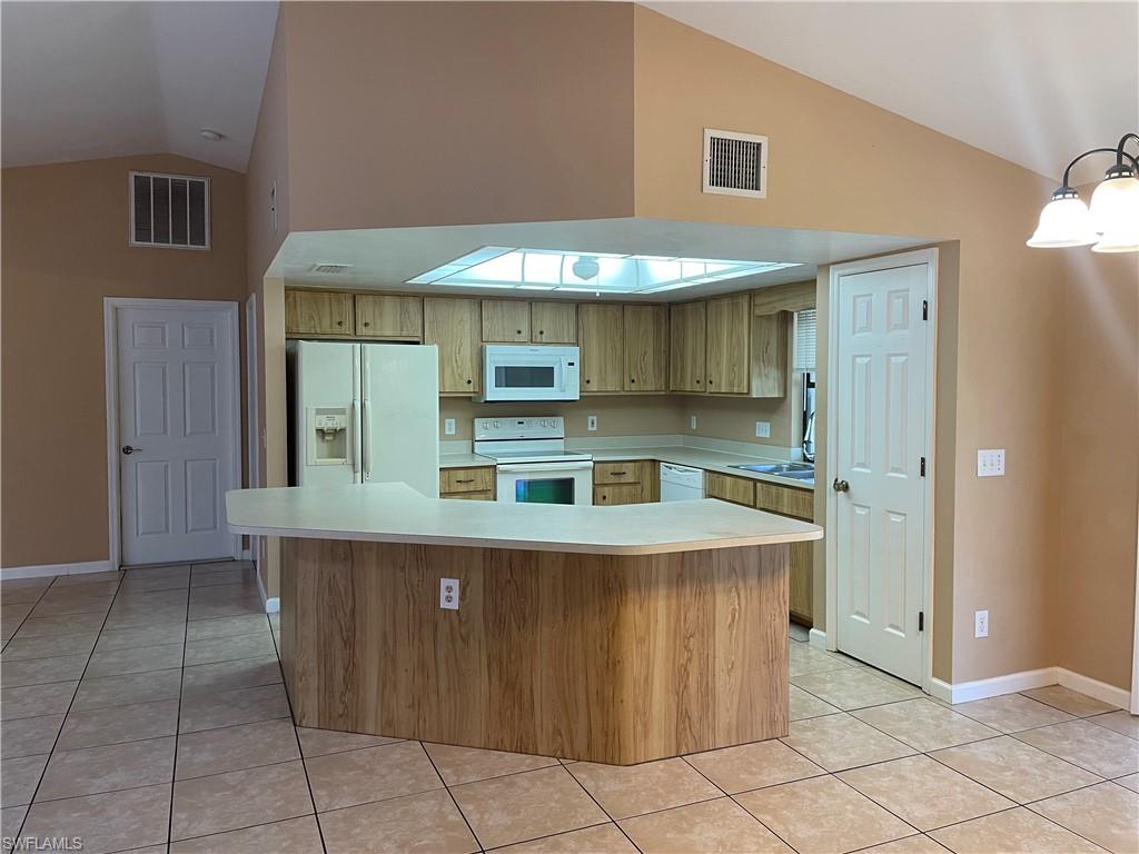 531 SW 36th ST