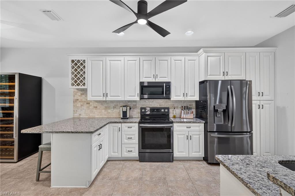 25020 Divot DR photo 10