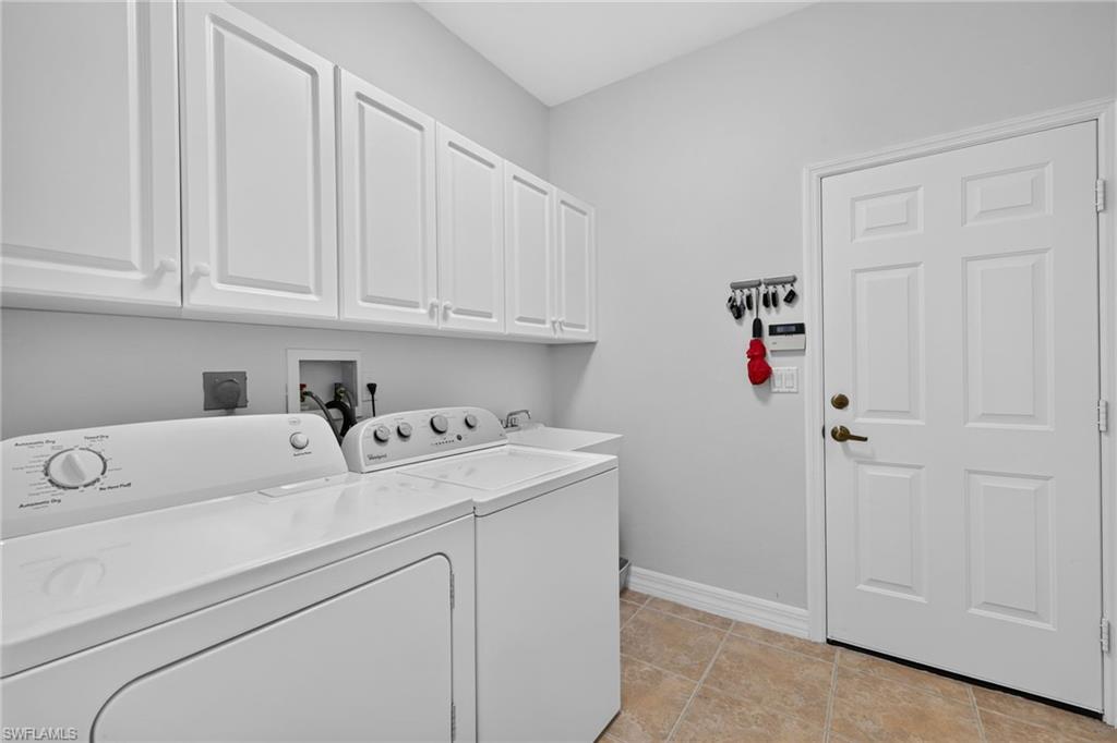 25020 Divot DR photo 25